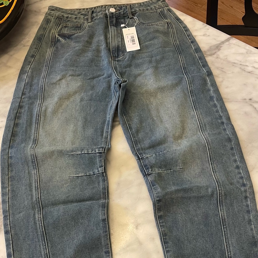 NWT Barrel Jeans